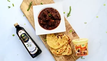Lamb Curry with naan2824-web