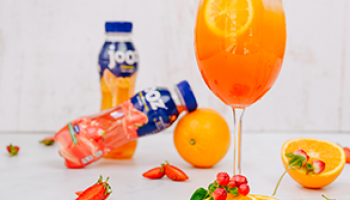 Non alcoholic fruit punch