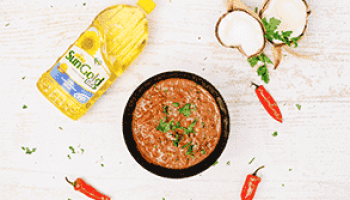 Prawns in a coconut lemongrass sauce