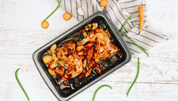 Tray roasted chicken with veggies